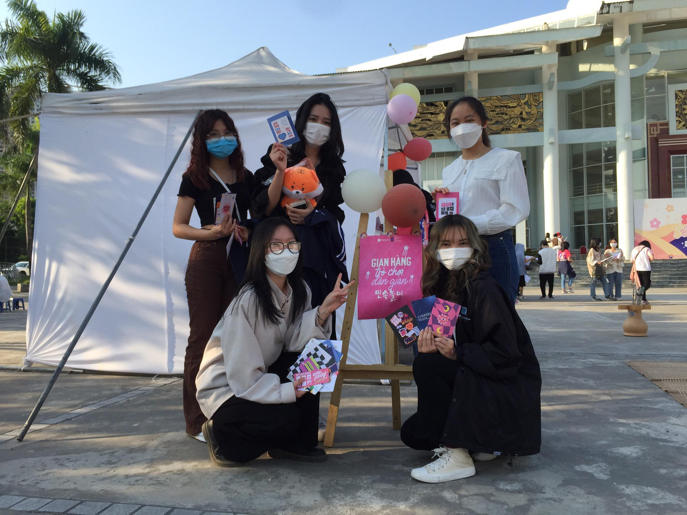 "Được ăn, được nói, được gói mang về" là có thật tại sự kiện Blooming đó nha!