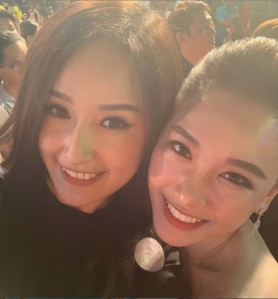 Mai Phương Thuý hào hứng chia sẻ ảnh với Hari Won sau khi nhập viện. Hoa hậu Mai Phương Thuý nhập viện những ngày giáp Tết ảnh 3