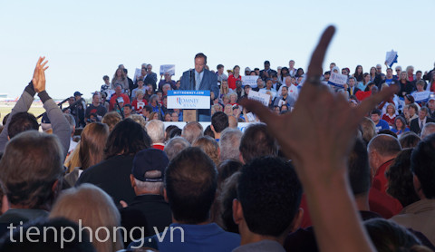 Trước khi ông Romey xuất hiện các 