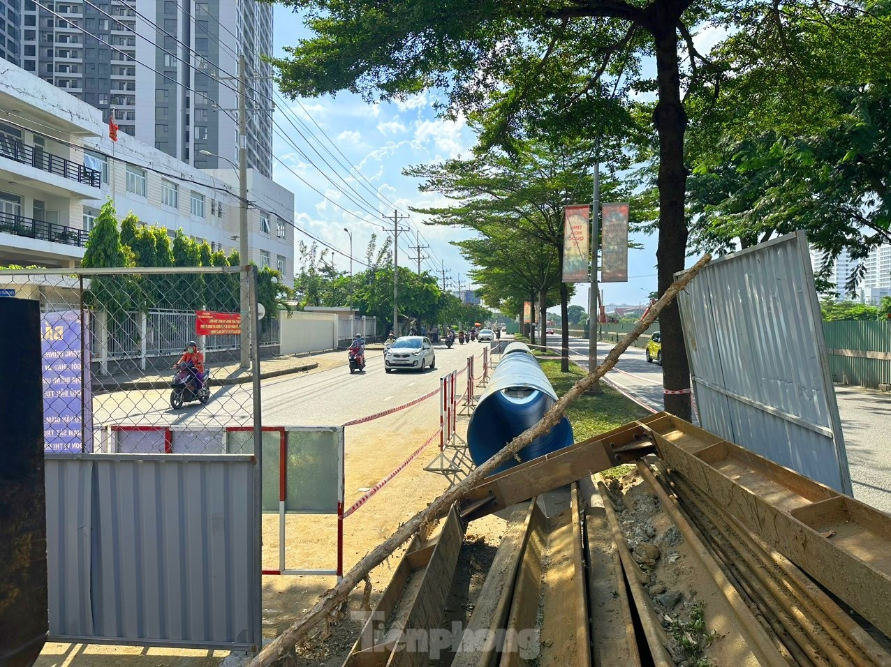 Khu vực thi công dự án hầm chui nút giao thông Nguyễn Văn Linh – Nguyễn Hữu Thọ (quận 7).