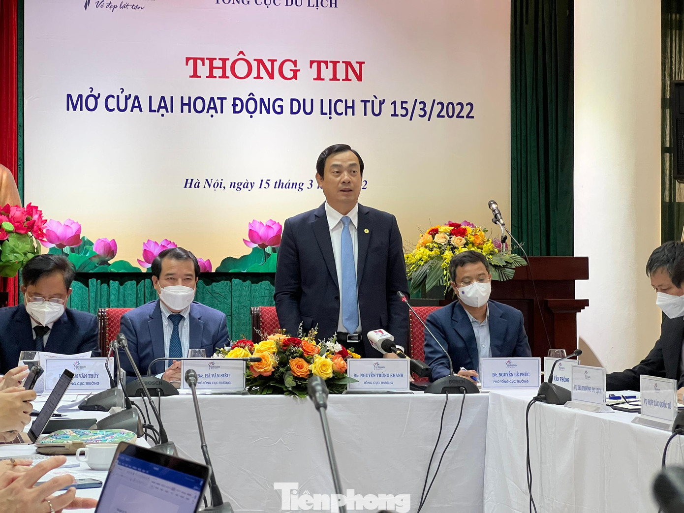 Tổng cục Du lịch công bố phương án mở cửa từ 15/3. Ảnh: NGUYÊN KHÁNH