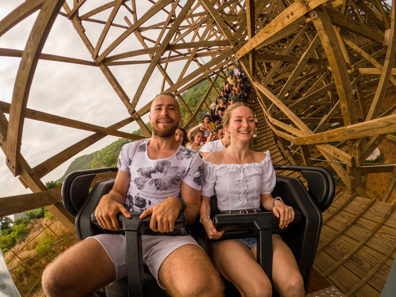 Chính phủ yêu cầu Bộ Y tế sửa đổi quy định đối với khách quốc tế.