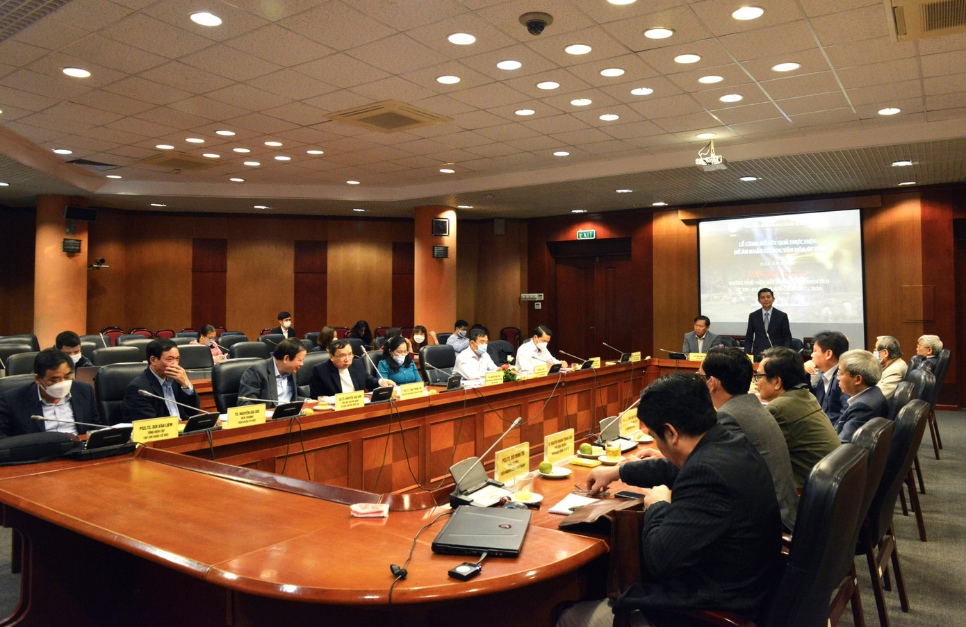 Viện Hàn lâm Khoa học xã hội Việt Nam công bố nhiều phát hiện khảo cổ mới của Óc Eo-Ba Thê.