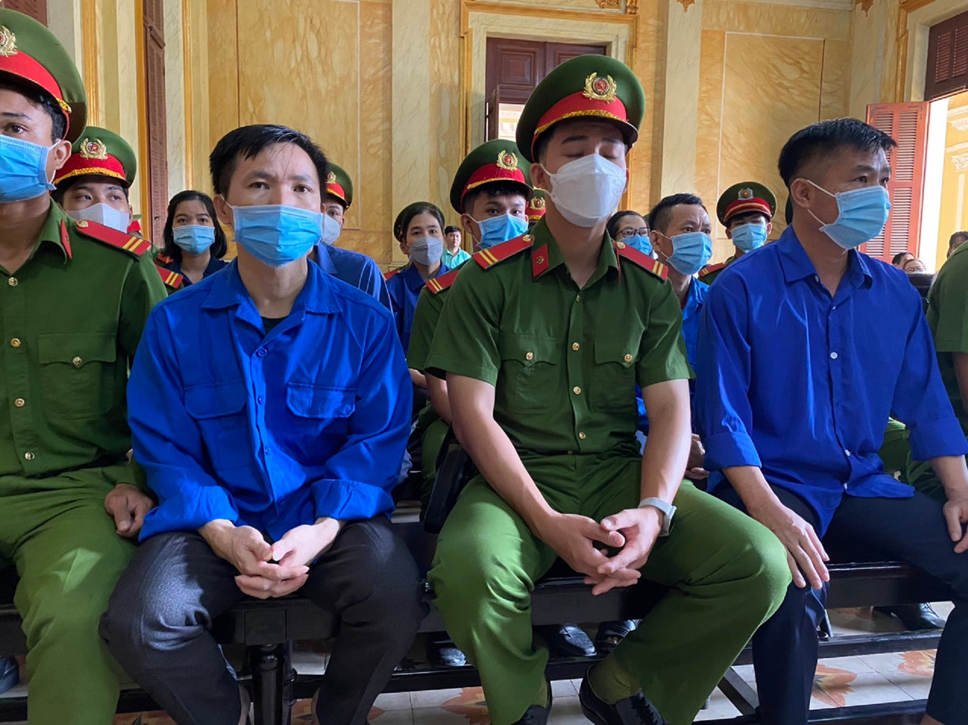 Các bị cáo tại phiên tòa. Các bị cáo tại phiên tòa.