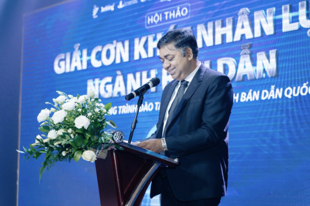 Ông Madan Mohan Sethi - Tổng Lãnh sự Ấn Độ tại Thành phố Hồ Chí Minh