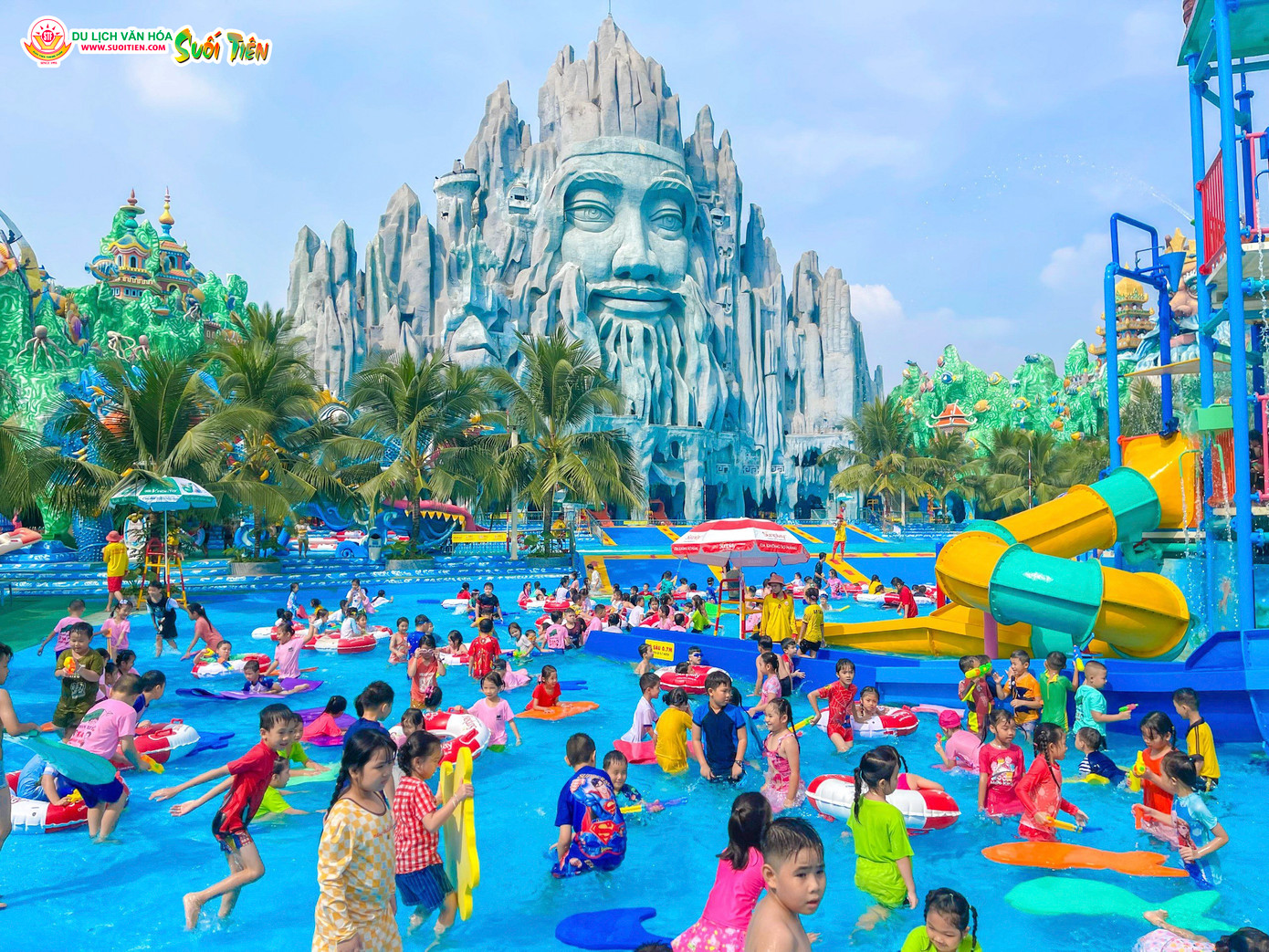 Biển Tiên Đồng Ngọc Nữ trở thành nơi giải nhiệt lý tưởng trong thời tiết nắng nóng