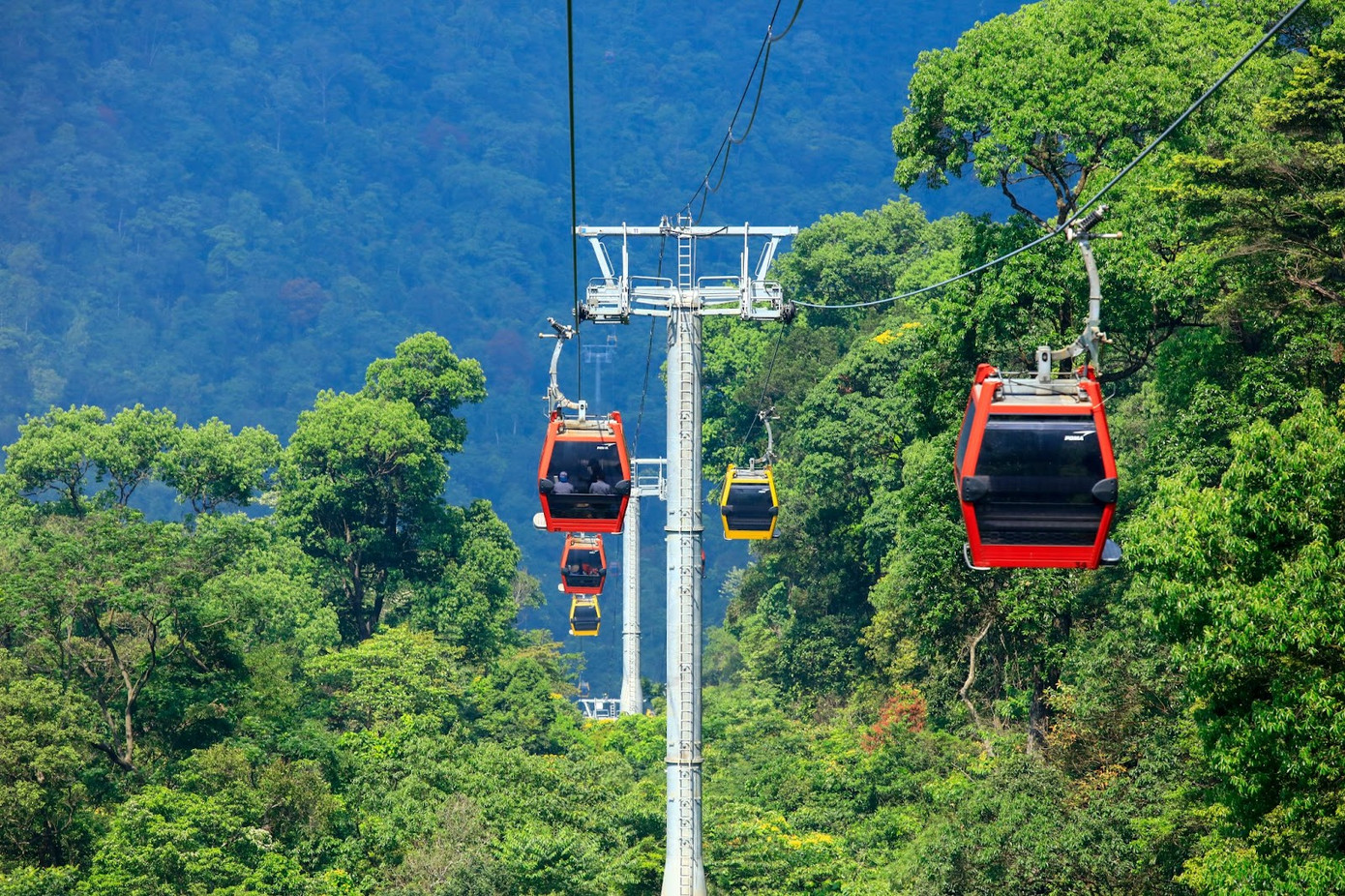 Hệ thống cáp treo, xe điện Tây Thiên được bảo dưỡng từ trước Tết để phục vụ du khách thập phương mùa lễ hội