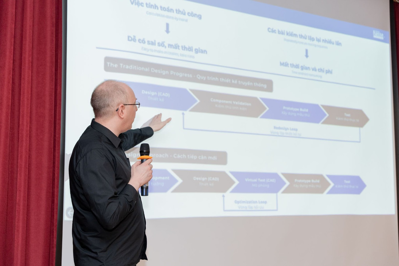 Ông SIMON MAISS - Giám đốc Kỹ thuật của Hasse Việt Nam