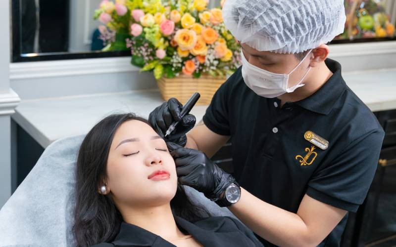 Dịch vụ Phun thêu thẩm mỹ rất được ưa chuộng tại Viện thẩm mỹ DIVA Dịch vụ Phun thêu thẩm mỹ rất được ưa chuộng tại Viện thẩm mỹ DIVA