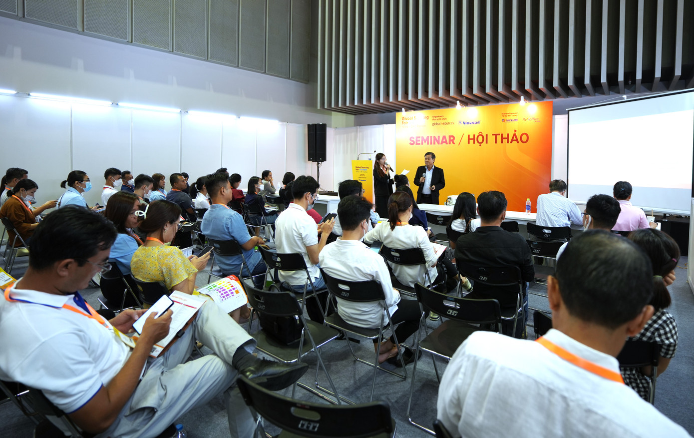 Các hội thảo chuyên ngành tại triển lãm thu hút sự quan tâm của khách tham quan.