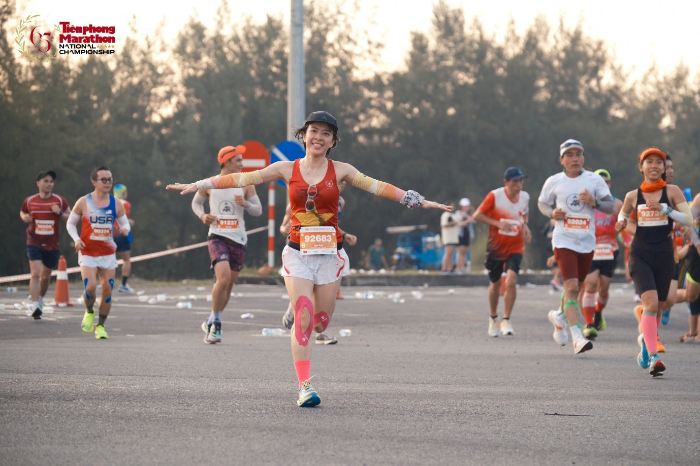 Phương Liên hoàn thành 42km trước dự kiến Phương Liên hoàn thành 42km trước dự kiến