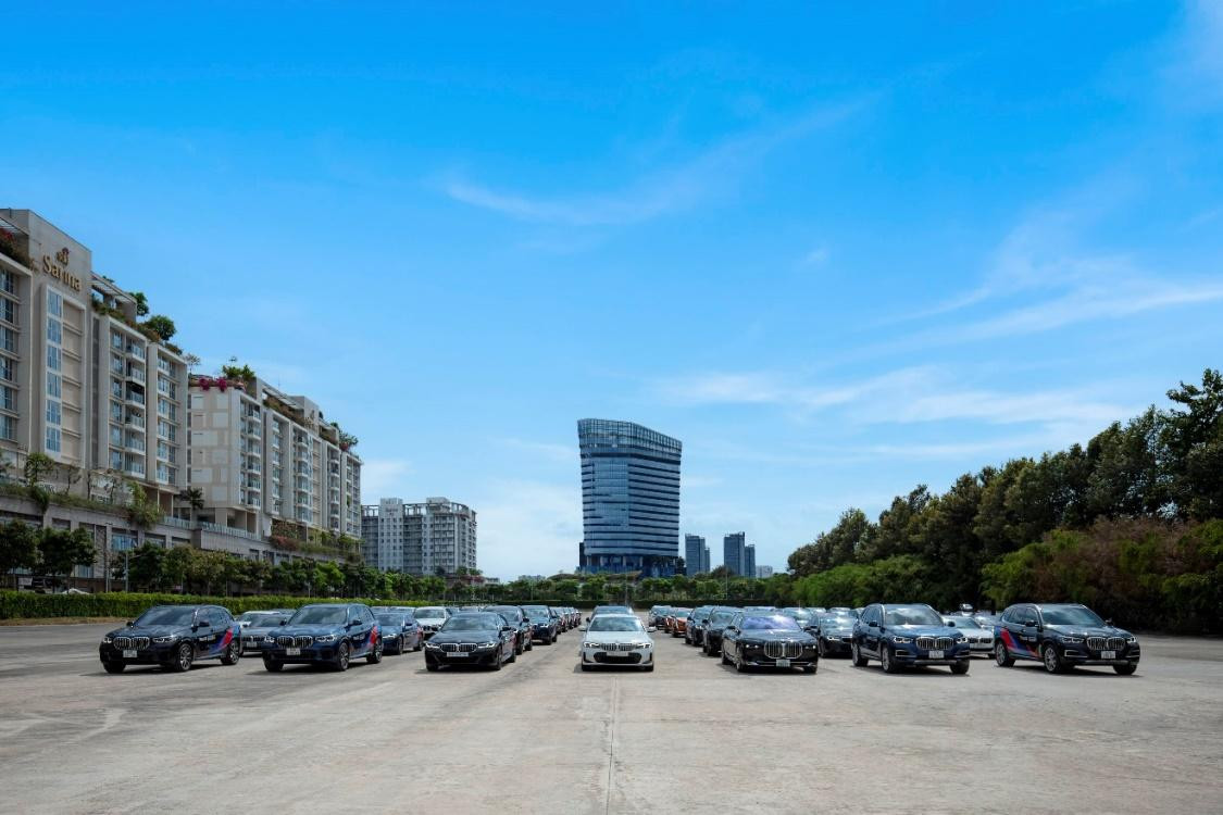 80 phương tiện vận chuyển được THACO AUTO cung cấp cho Liên hoan phim HIFF 2024