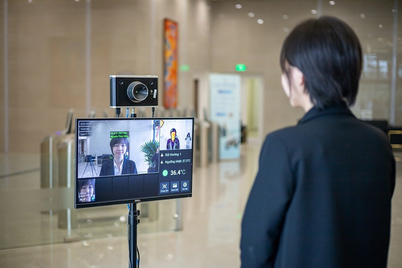 Ocean City được ứng dụng hệ thống giám sát an ninh bằng Camera AI, kiểm soát vào ra bằng nhận diện khuôn mặt. Ocean City được ứng dụng hệ thống giám sát an ninh bằng Camera AI, kiểm soát vào ra bằng nhận diện khuôn mặt.