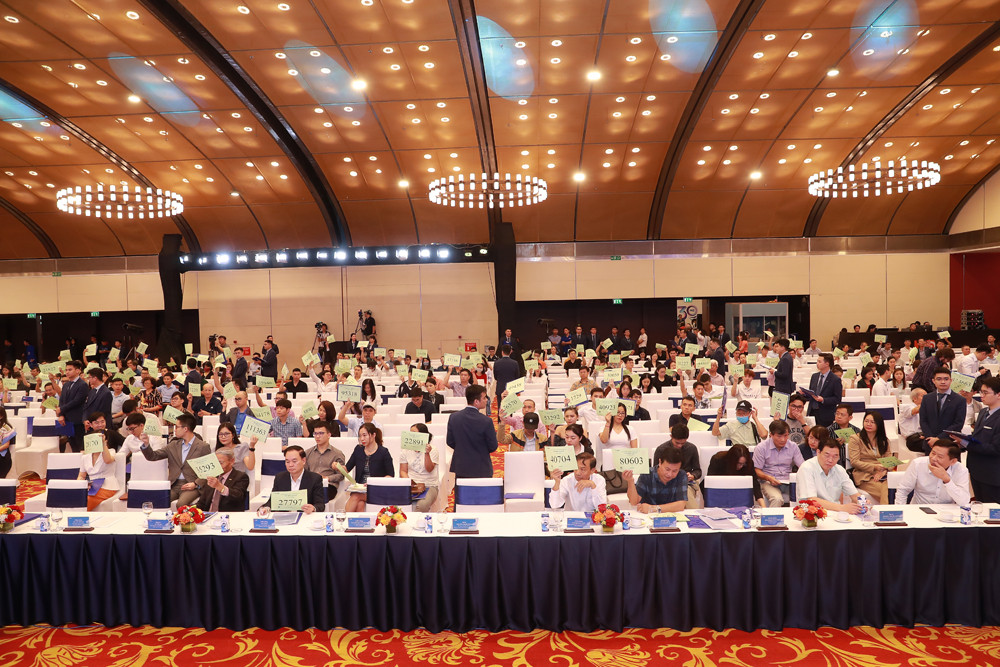 Toàn cảnh ĐHCĐ MB 2024 Ảnh: MB’