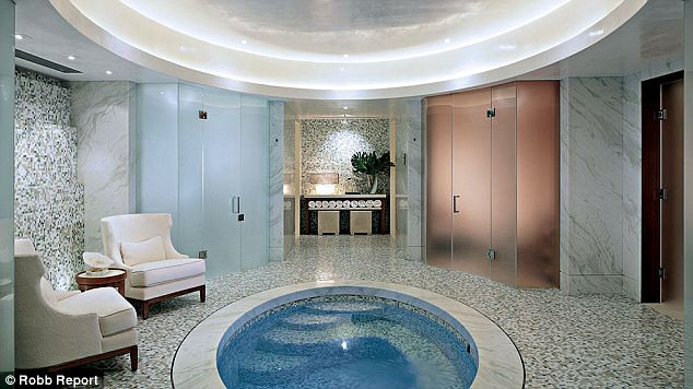 Gạch lát ở nền nhà giống với một góc của bức tường 