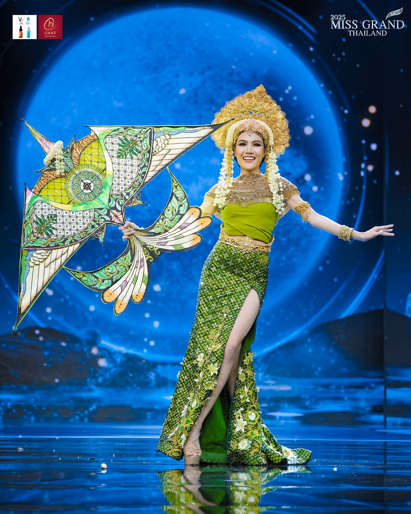 Sau đêm thi, ban tổ chức Hoa hậu Hòa bình Thái Lan phát động hạng mục bình chọn Trang phục dân tộc đẹp nhất. 5 thí sinh sở hữu lượt bình chọn cao nhất sẽ được đặc cách lọt thẳng vào top 25 chung cuộc.