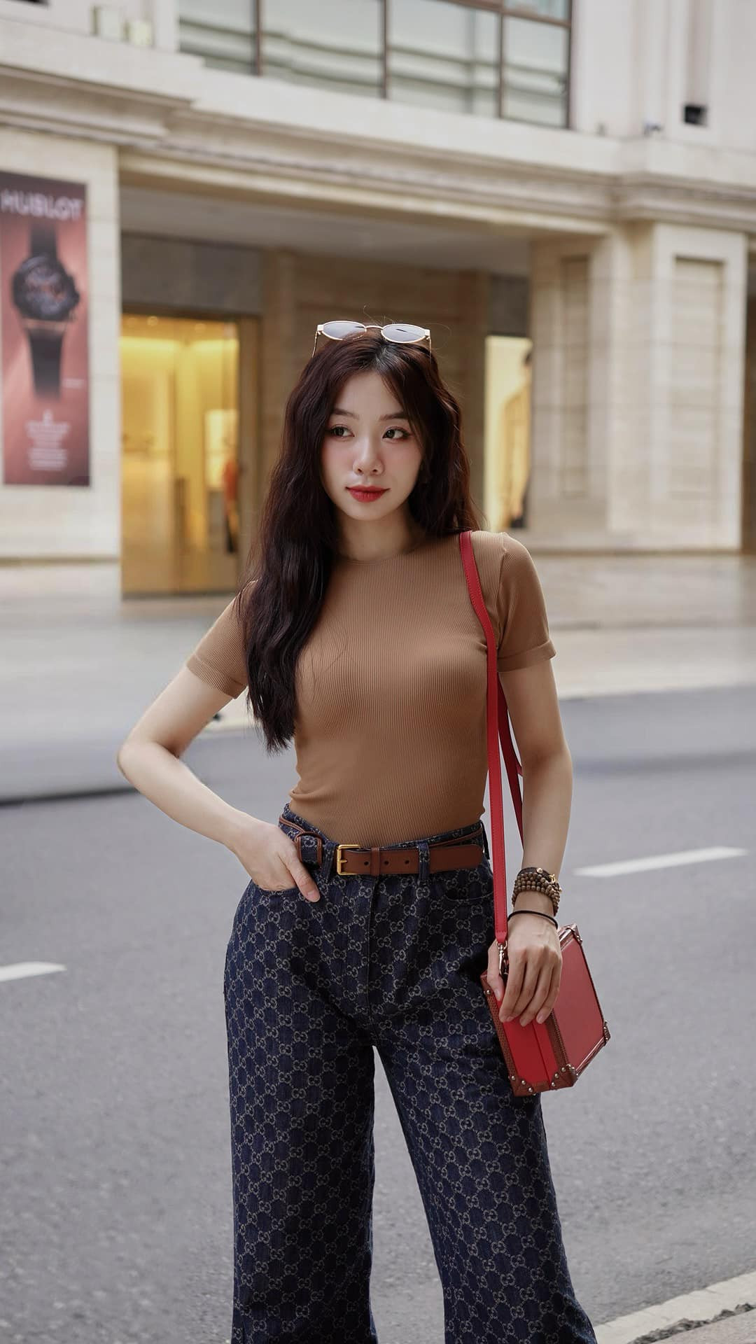 Dù học hai ngành học khác nhau, Thùy Dương cho rằng nó có thể bổ trợ và giúp cô hoàn thiện bản thân, phát triển trong tương lai.