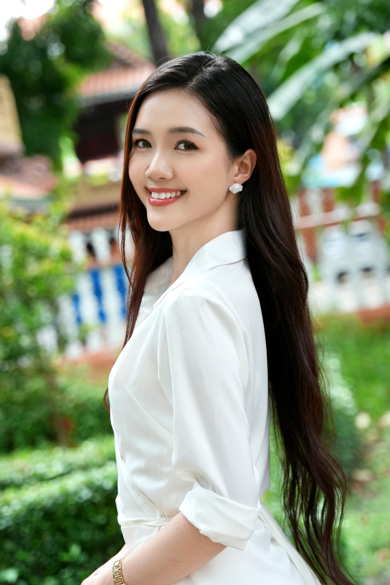 Mỹ Vân được cha dạy chơi đàn guitar từ năm học lớp 6. Cô từng tham gia nhiều cuộc thi hát tại trường trung học, đại học và giành giải cao. Đến với nhà chung của top 41 chung khảo Hoa hậu Việt Nam 2024, Mỹ Vân mang theo đàn guitar để có thể giao lưu, kết nối cảm xúc với các thí sinh bằng âm nhạc.