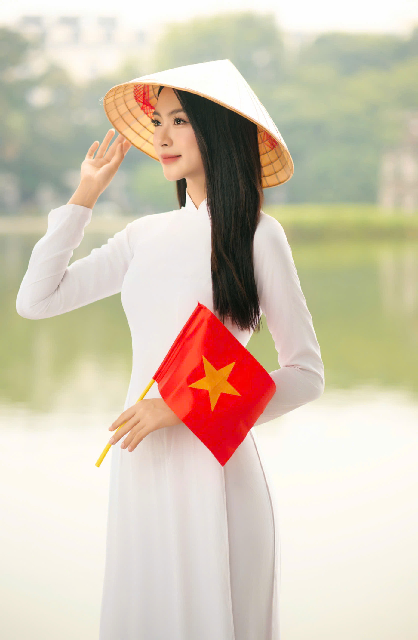 Khi theo dõi sơ khảo phía Nam, Vân Nhi nhận thấy số lượng thí sinh năm nay rất đông. Tuy nhiên, cô không thấy lo lắng vì tự tin và biết bản thân mình có điểm gì nổi bật.