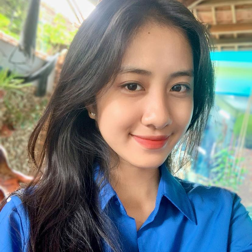 Cô nói đã làm quen với việc cân bằng giữa việc học và những hoạt động sau cuộc thi, tham gia một số dự án nhân ái và thích ứng với lịch trình hoạt động dày đặc.