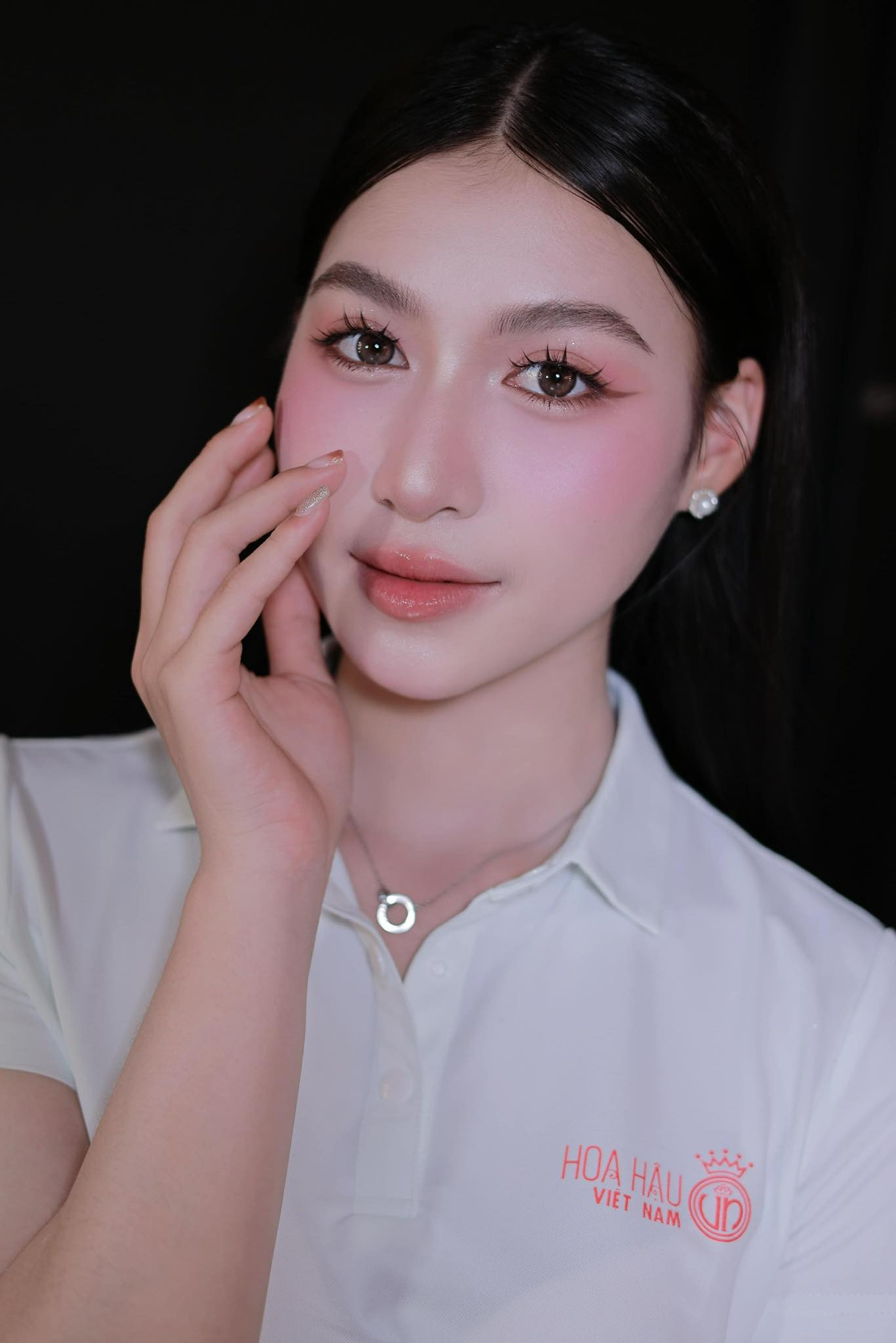 Sinh ra và lớn lên tại Huế – vùng đất giàu văn hóa truyền thống, Thanh Xuân luôn muốn giữ gìn và quảng bá những nét đẹp của Huế đến với mọi người.