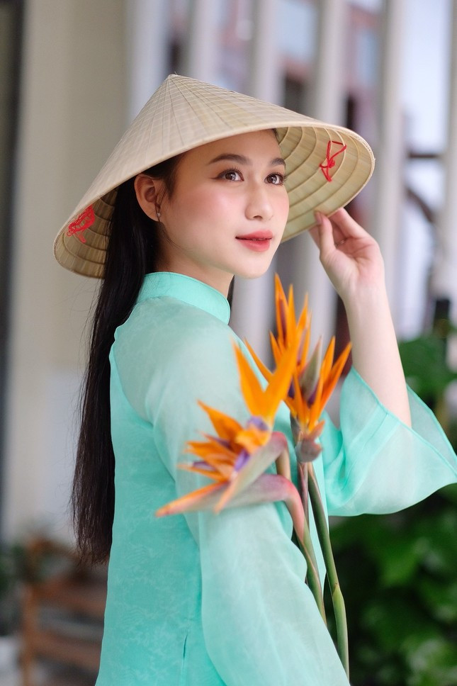 Khi vào phòng phỏng vấn kín, Thanh Xuân giữ vững thần thái tự tin và kỹ năng trình diễn ổn định. Cô cho rằng mình có sự chân thành.