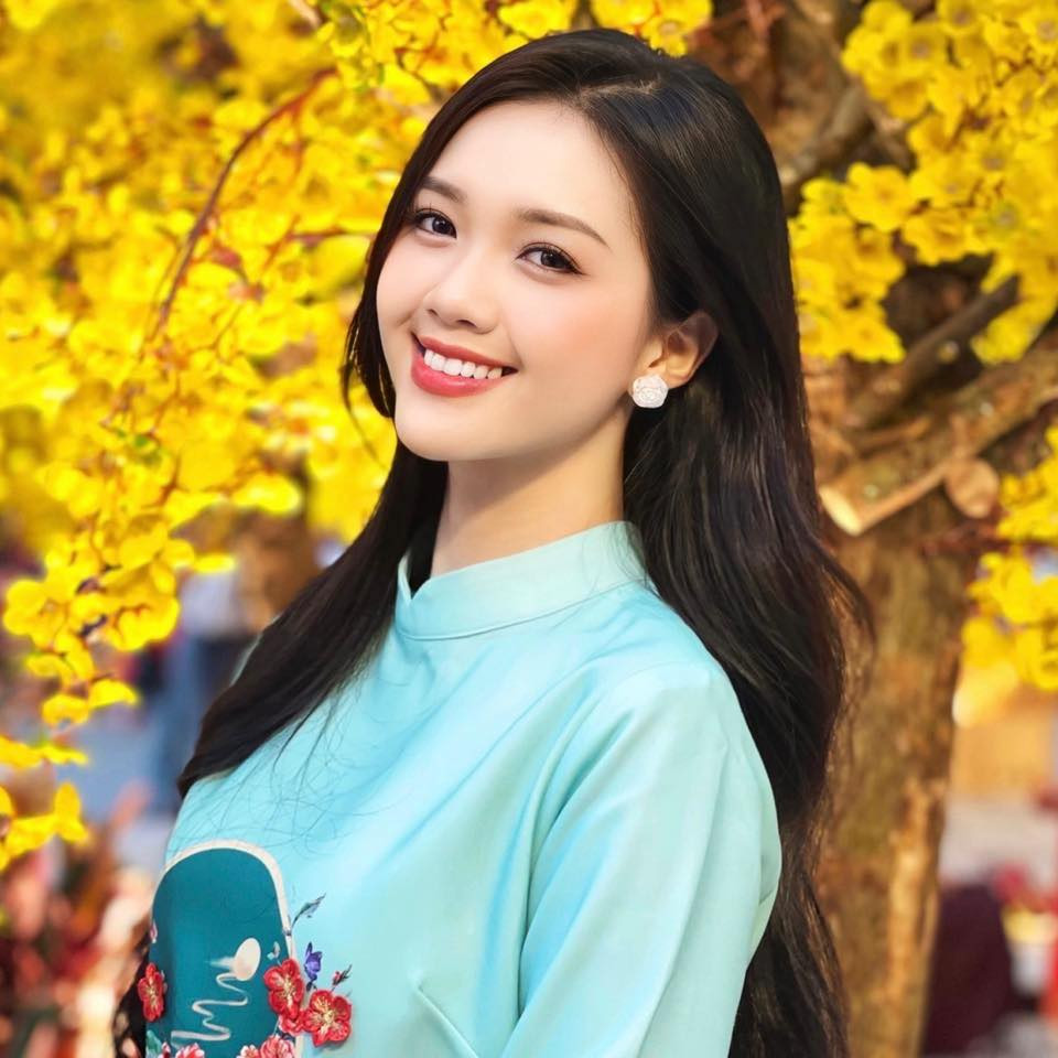 Tham dự cuộc thi Hoa hậu Việt Nam là giấc mơ được Mỹ Vân ấp ủ từ lâu. "Đó là một giấc mơ được nuôi dưỡng từ tình yêu với nghệ thuật, văn hóa và sức mạnh của ngôn ngữ trong việc kết nối con người", cô chia sẻ.