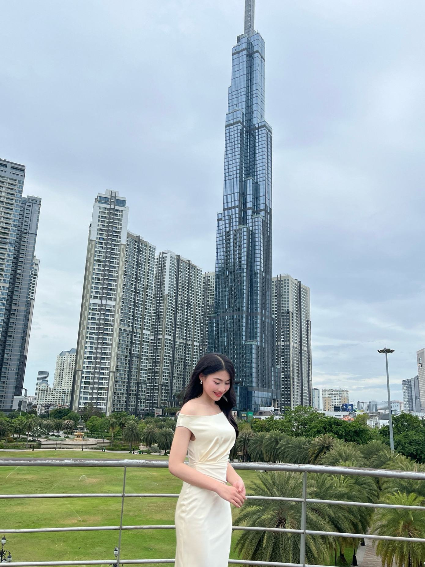 Ngành kiểm toán này không chỉ giúp Thanh Xuân trau dồi tư duy phân tích mà còn tạo nền tảng để cô đóng góp cho xã hội thông qua sự minh bạch và công bằng trong lĩnh vực tài chính.