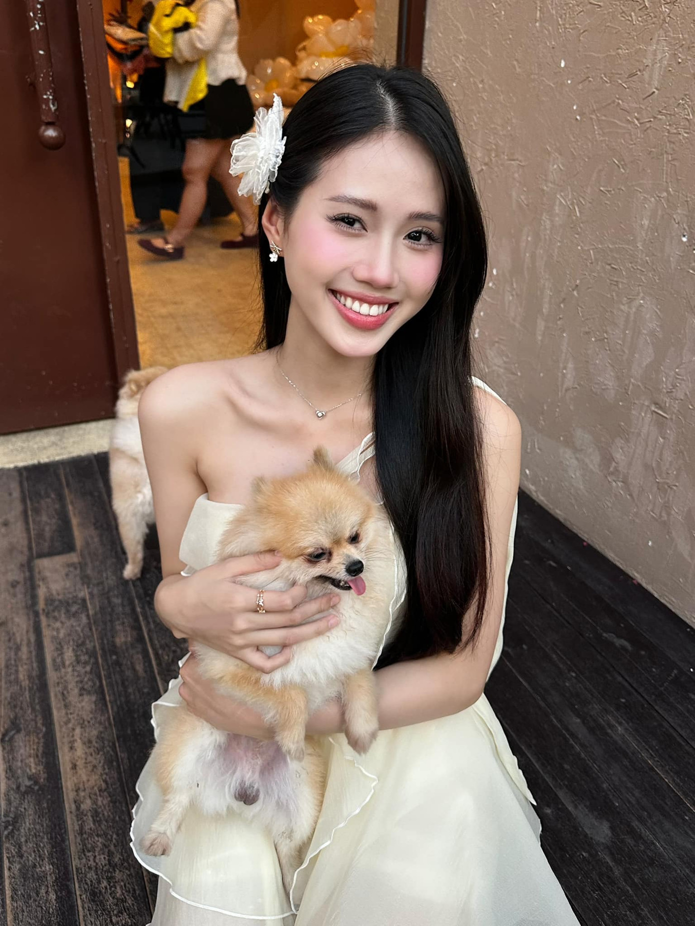 Tham dự vòng Sơ khảo Hoa hậu Việt Nam 2024 cũng là lần đầu cô đi máy bay vào TPHCM. &quot;Tối trước khi lên máy bay, tôi hồi hộp tới mất ngủ. Tôi lên sân bay từ 3h sáng, mọi thứ đều mới mẻ và bỡ ngỡ. Tôi bồi hồi, lo lắng nhưng thấy đây là hành trình đầy thú vị của bản thân”, Diệu Huyền nói.