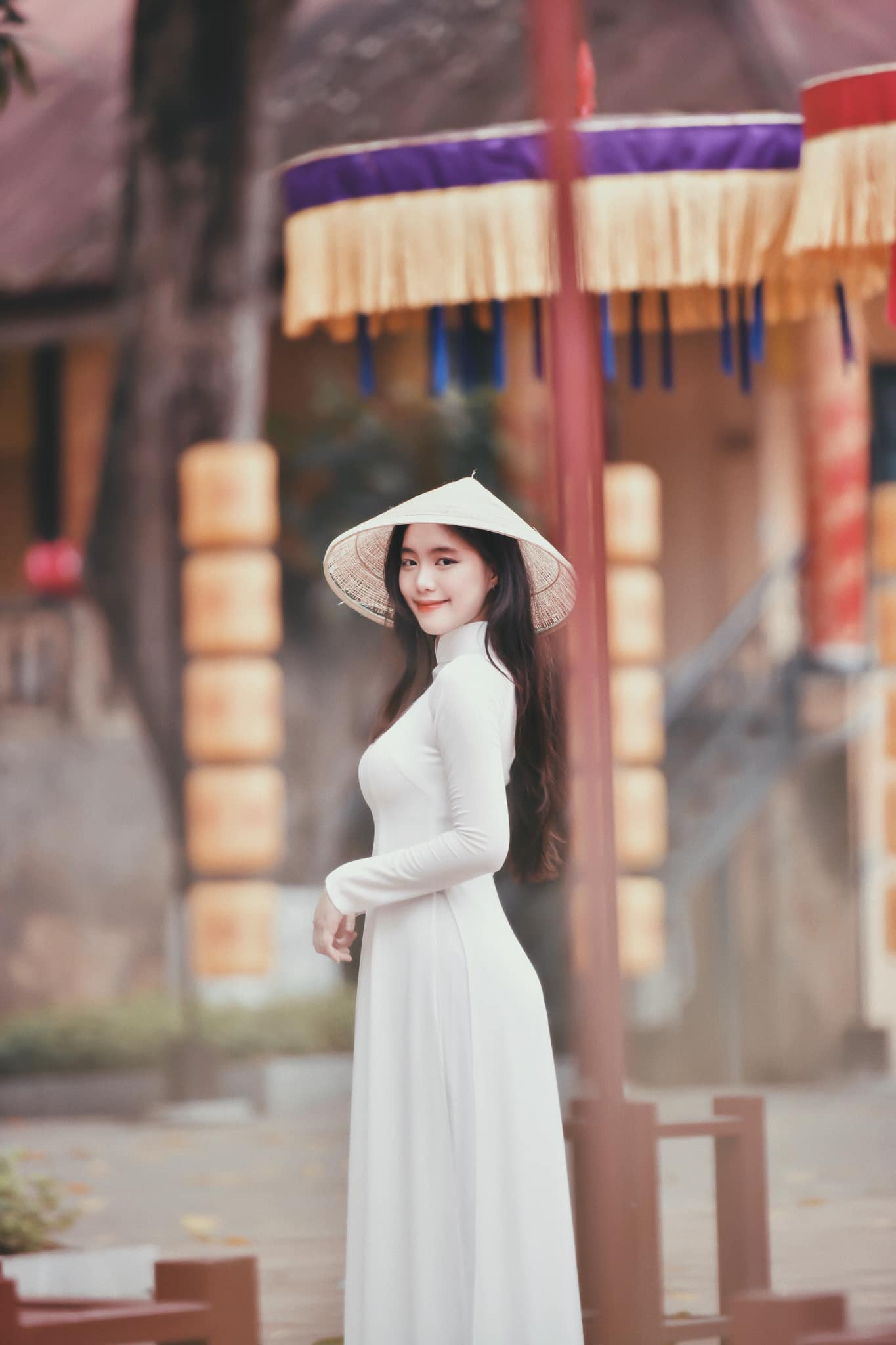 Châu Anh cho biết cô muốn gửi gắm và lan tỏa hình ảnh của người phụ nữ Việt Nam nói chung, và nữ quân nhân trong Quân đội nhân dân Việt Nam nói riêng, trong kỷ nguyên mới – vừa đằm thắm dịu dàng, lại vừa sắc sảo mạnh mẽ, kiên cường và trách nhiệm, đồng thời tự tin hội nhập quốc tế.