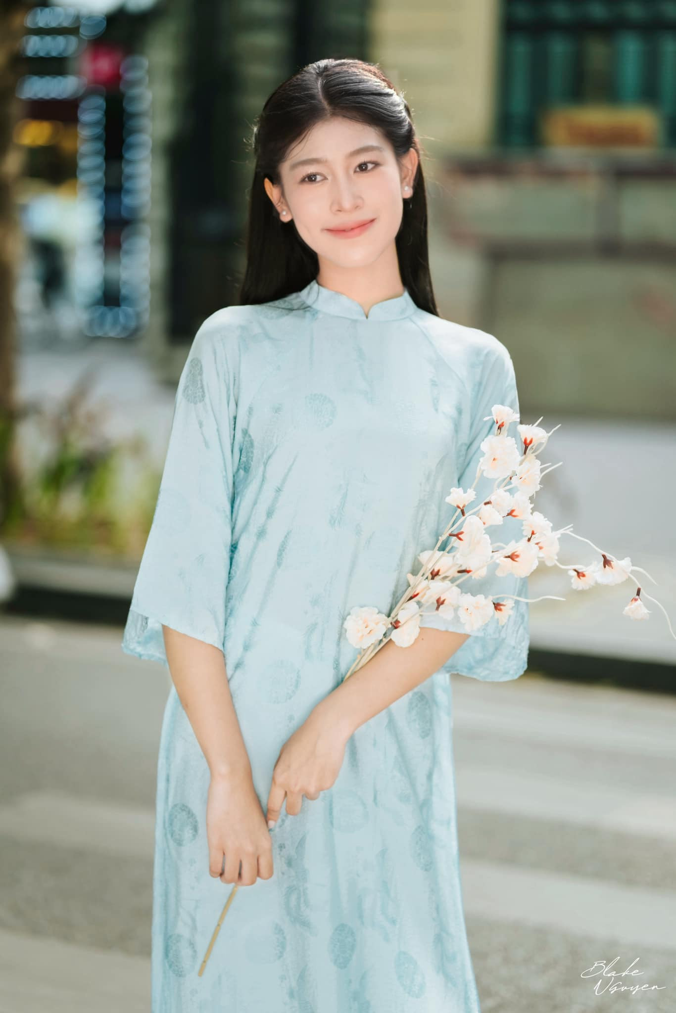 Trong vòng phỏng vấn kín, Thanh Thảo nhận được các câu hỏi từ Trưởng Ban giám khảo - nhà thơ Trần Hữu Việt và Hoa hậu Nguyễn Thị Huyền về việc tại sao chọn tham gia Hoa hậu Việt Nam. Các giám khảo cũng yêu cầu Thanh Thảo thể hiện khả năng ngoại ngữ và cô đã trình bày bằng tiếng Anh - Pháp.