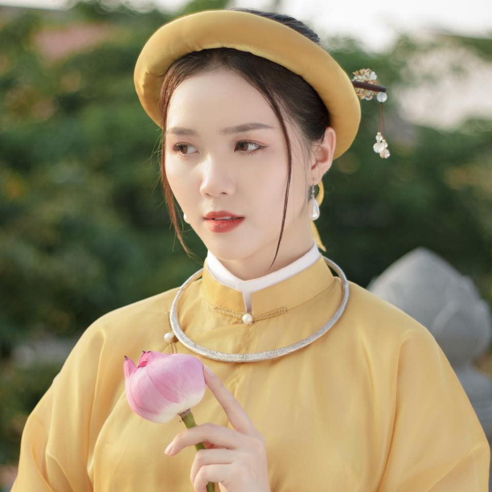 Mỹ Vân cho rằng trước đây, hình ảnh hoa hậu gắn liền với sự dịu dàng, nền nã, thì ngày nay, một người phụ nữ hiện đại còn được đánh giá qua trí tuệ, bản lĩnh và những đóng góp tích cực cho cộng đồng.