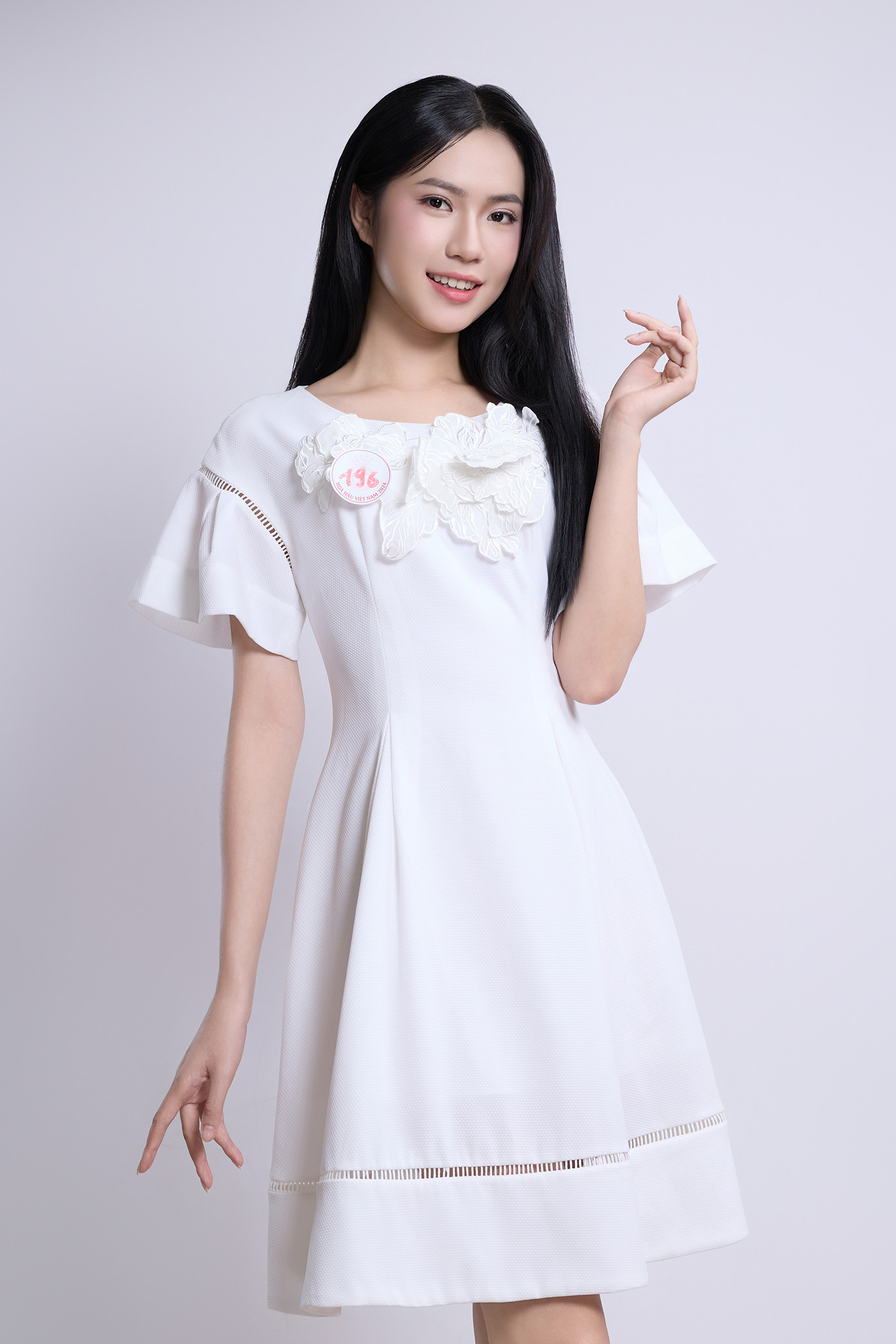 Thí sinh Nguyễn Thị Yến Vy, SBD 196, sinh năm 2005, đến từ Ninh Thuận, sinh viên Đại học Kinh tế TPHCM.