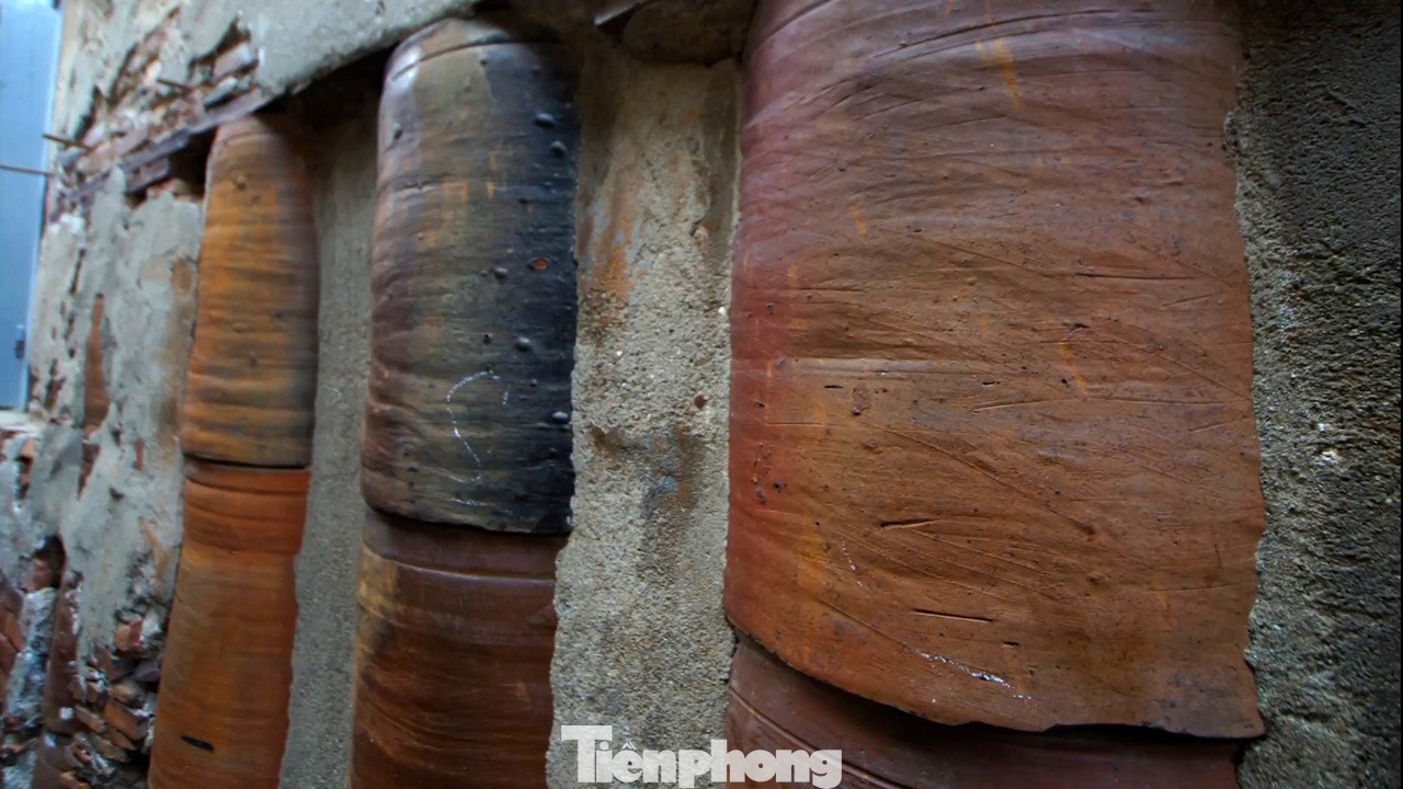 Sản phẩm gạch, gốm đặc trưng của làng nghề truyền thống lâu năm.