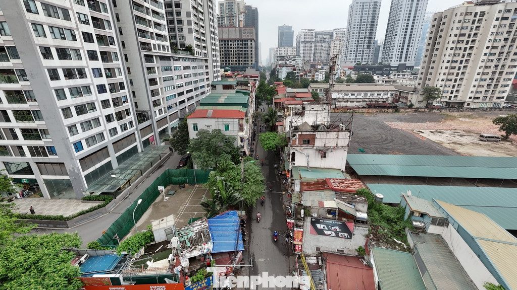 Theo phê duyệt, điểm đầu dự án giao đường Nguyễn Trãi, điểm cuối đến ngõ 162 Nguyễn Tuân tổng diện tích 14.334m2, dài 720m, được mở rộng trên cơ sở đường hiện có.