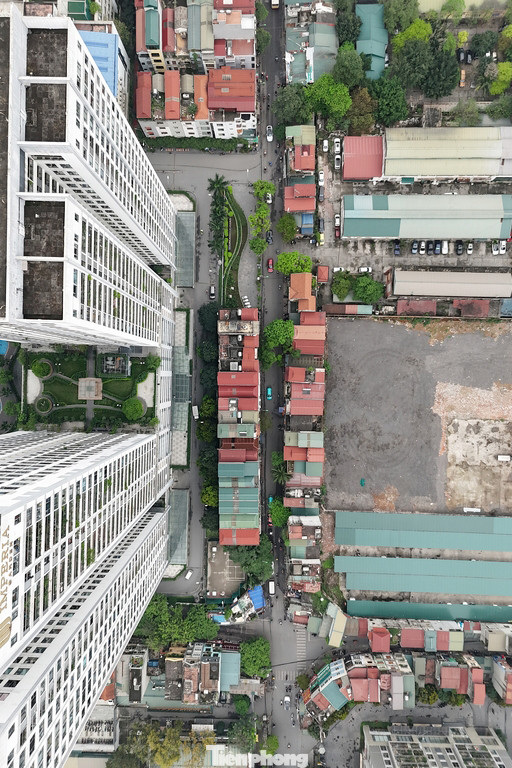 Tuyến đường sẽ có mặt cắt ngang là 21m, gồm phần lòng đường rộng 15m và 2 bên lề rộng 3m.