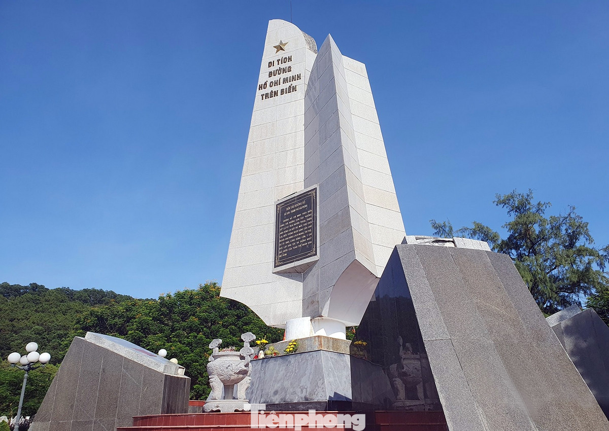 Chiến tranh đã đi qua nhưng di tích bến tàu không số K15 vẫn còn tồn tại và trở thành một trong những điểm du lịch Hải Phòng nổi tiếng.
