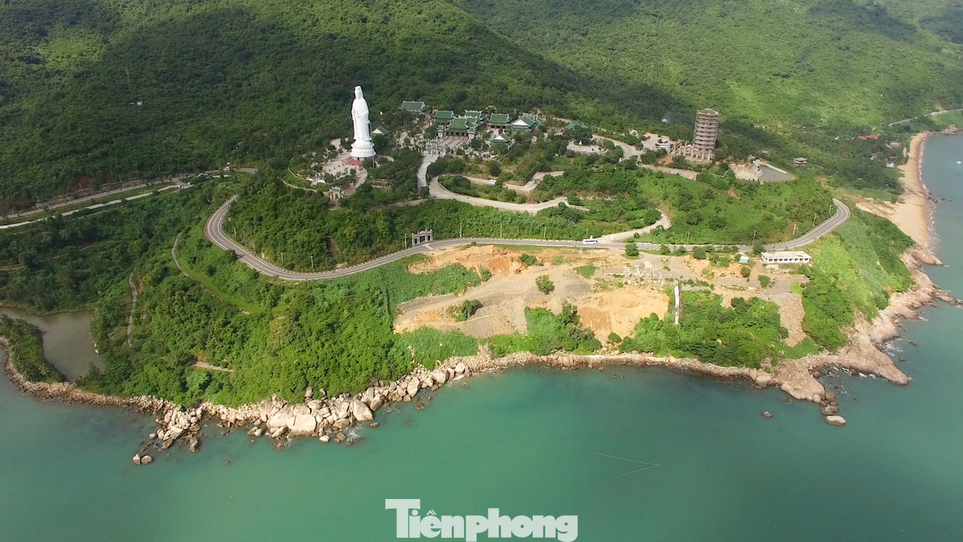 Một góc bán đảo, nơi đây luôn hấp dẫn khách du lịch.