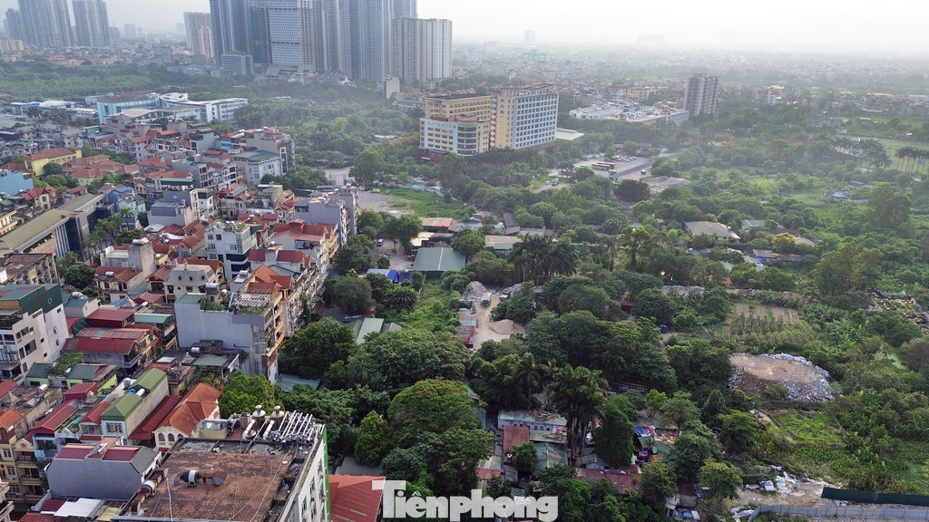 Công trình hầm chui nêu trên nhằm từng bước hoàn thiện tuyến đường trục hướng tâm Hồ Tây - Ba Vì, tăng cường kết nối đường Hoàng Quốc Việt với đường Trần Vỹ, giảm tải cho nút giao Mai Dịch và tuyến đường 32 hiện hữu.