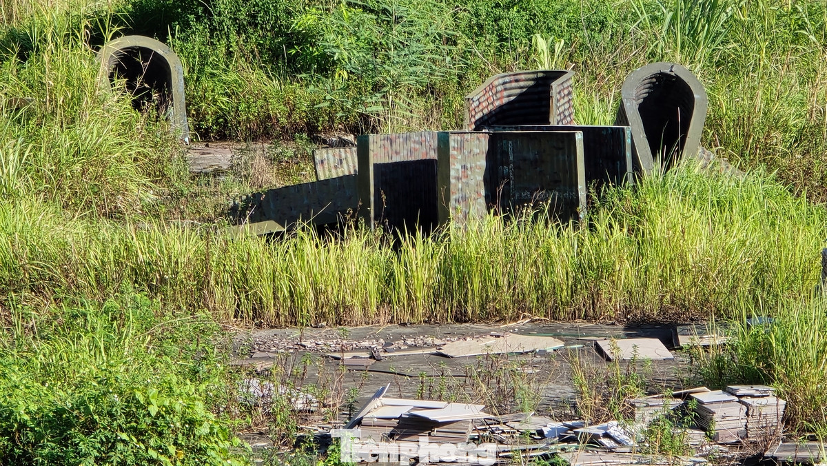 UBND thành phố quyết định điều chỉnh chỉ tiêu quy hoạch kiến trúc tại khu đất số 148 Giảng Võ được xác định trên tổng thể tại ô quy hoạch ký hiệu I thuộc Quy hoạch phân khu đô thị H1-2 đã được UBND thành phố phê duyệt (bao gồm khu đất số 148 Giảng Võ và Quy hoạch chi tiết Khu vực cải tạo, tái thiết, xây dựng lại khu tập thể Giảng Võ và phụ cận).