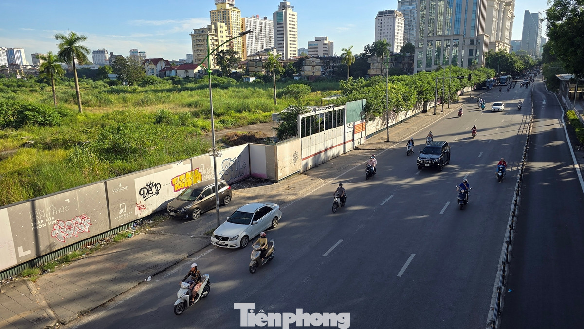 Diện tích đất lập quy hoạch khoảng 58.776,04m2, được quy hoạch gồm các chức năng sử dụng đất: Đất thương mại dịch vụ (ký hiệu TM) gồm 8 ô đất với hình khối kiến trúc hiện đại, đồng bộ.