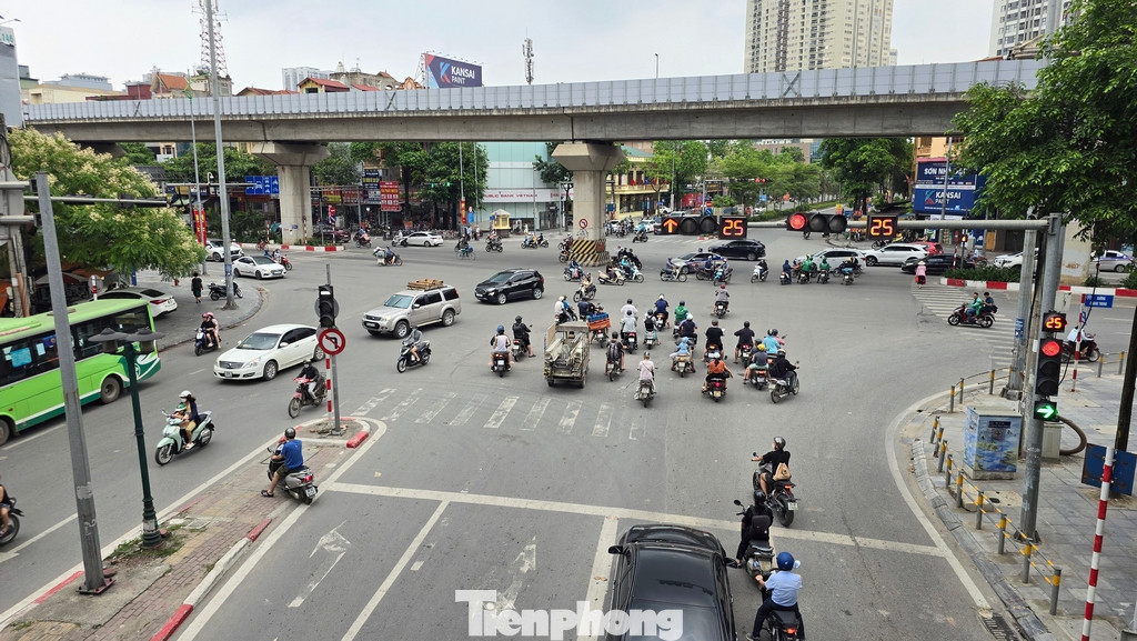 Sở GTVT Hà Nội đang nghiên cứu, đánh giá các phương án xây dựng cầu vượt hoặc hầm chui giảm trừ giao cắt, tuy nhiên cần đảm bảo tính khả thi, phù hợp với quy hoạch.