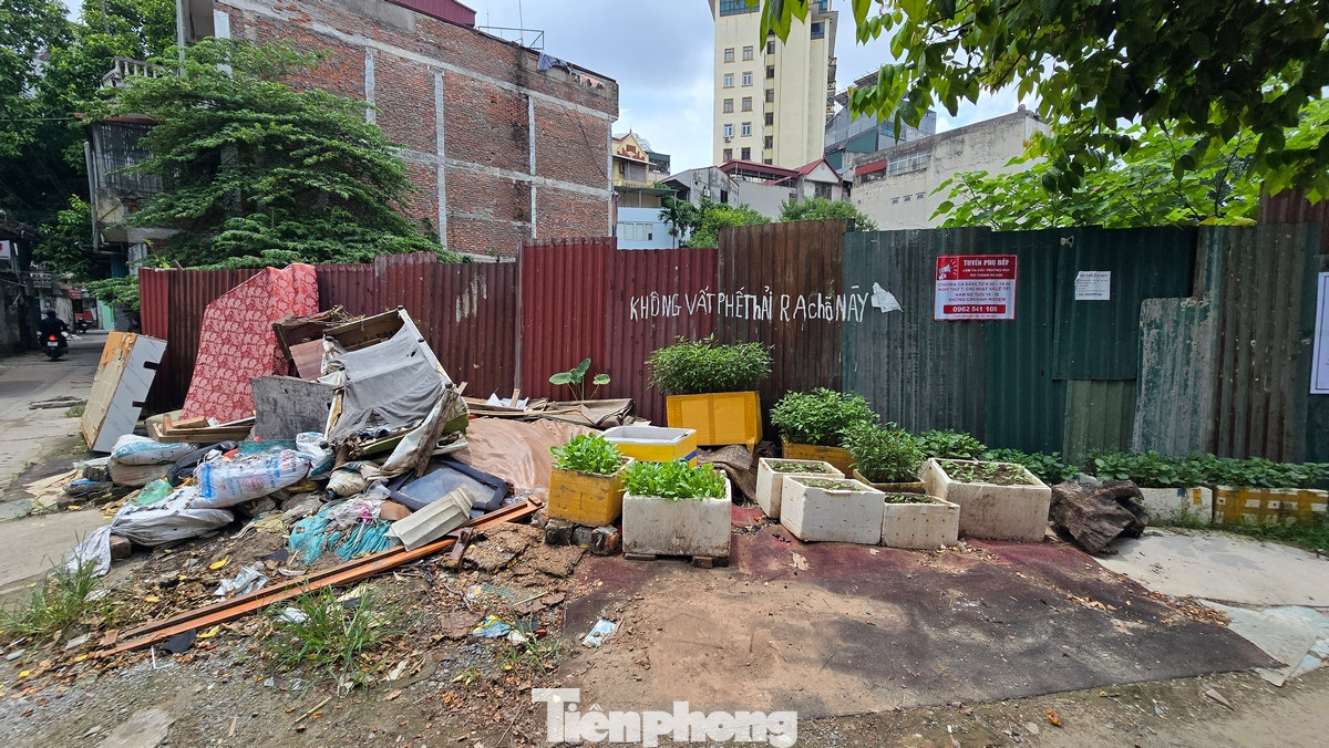 Được biết, để thực hiện dự án, lực lượng chức năng cần phải giải phóng mặt bằng 21.459,7m2 đất/338 phương án.Trong đó, hơn 200 trường hợp phải thu hồi toàn bộ, phải bố trí nhà tái định cư.