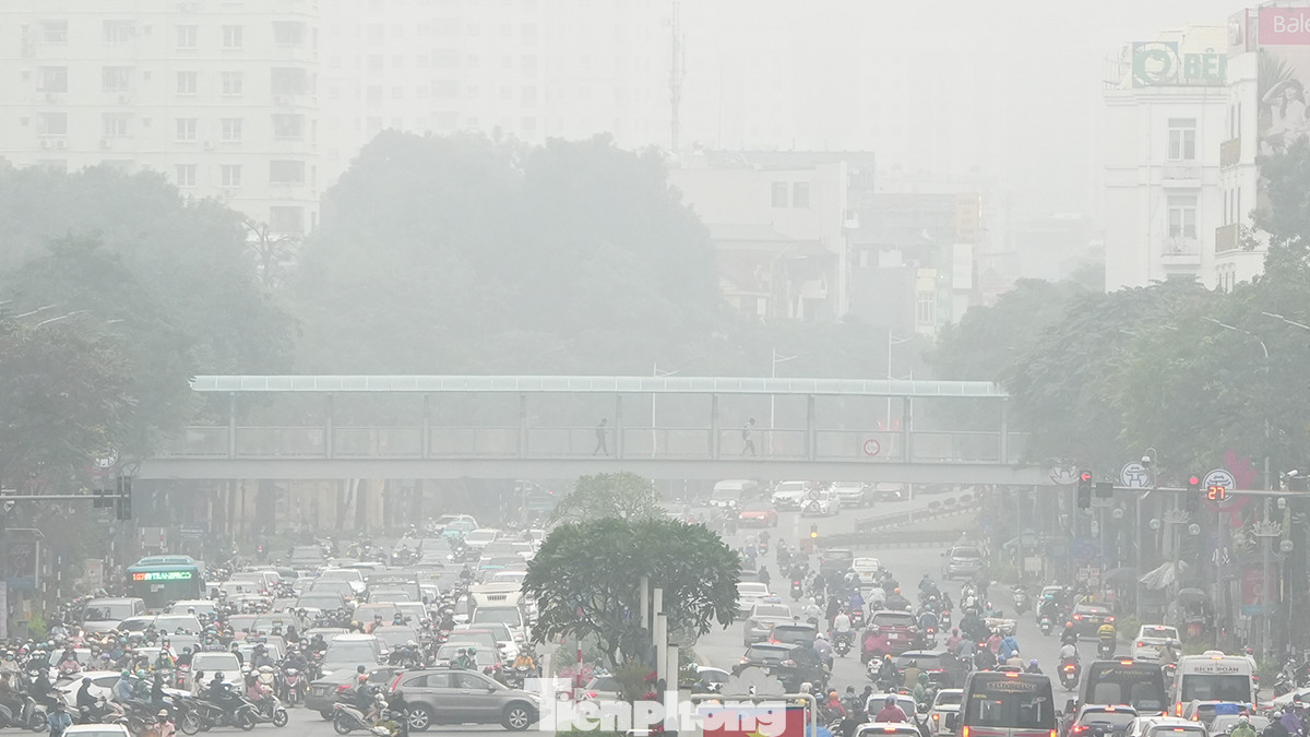 Theo Trung tâm Dự báo khí tượng thủy văn Quốc gia: Miền Bắc chỉ lạnh về đêm và sáng sớm, hửng nắng về trưa và chiều với nhiệt độ cao nhất lên đến 28 đến 31 độ.
