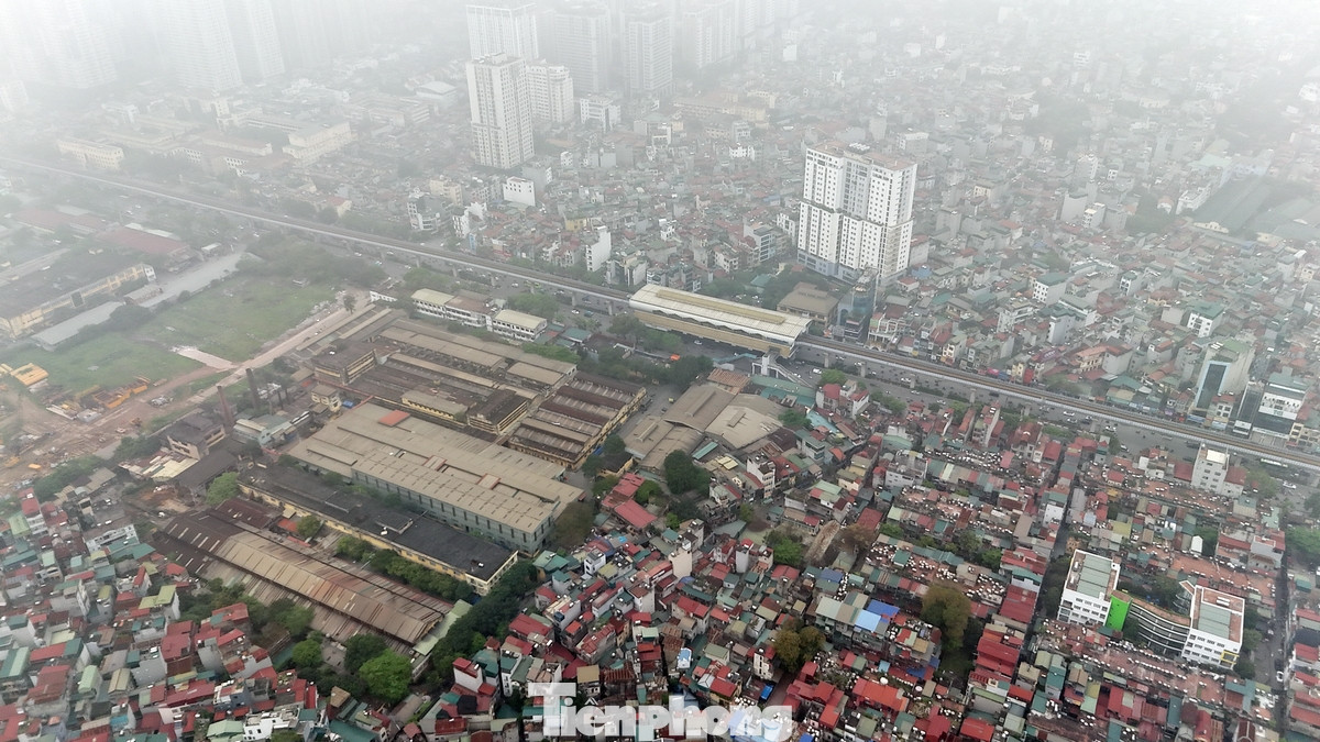 Vành đai 2,5 đoạn Nguyễn Trãi - Đầm Hồng có điểm đầu ở nút giao đường Nguyễn Trãi - Khương Đình. Đoạn đầu tuyến đi trùng với một đoạn đường Khương Đình.