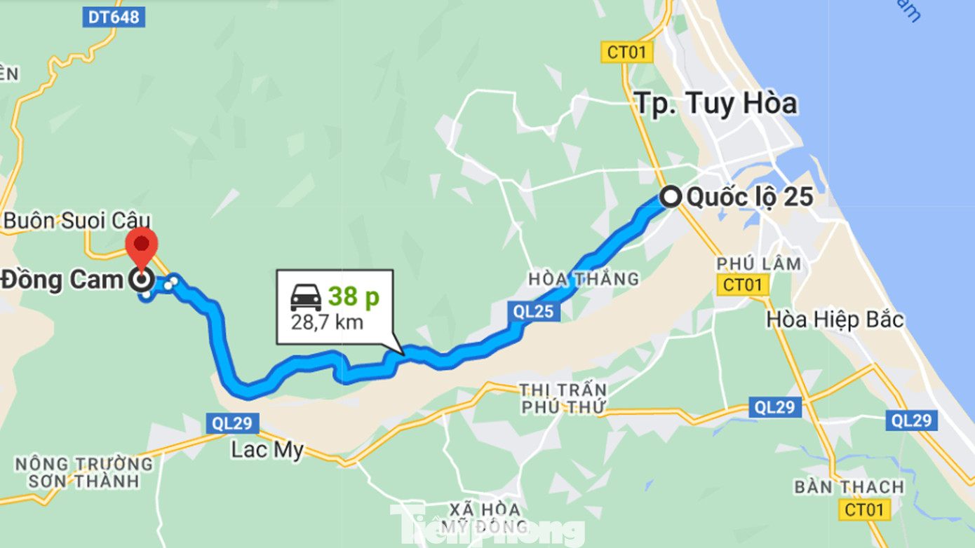 Đập Đồng Cam Phú Yên nằm cách trung tâm thành phố Tuy Hòa khoảng chừng 35 km. Nếu xuất phát từ trung tâm thành phố, chúng ta chỉ cần đi thẳng dọc theo tuyến đường Quốc Lộ 25 đến với xã Hòa Định Tây.