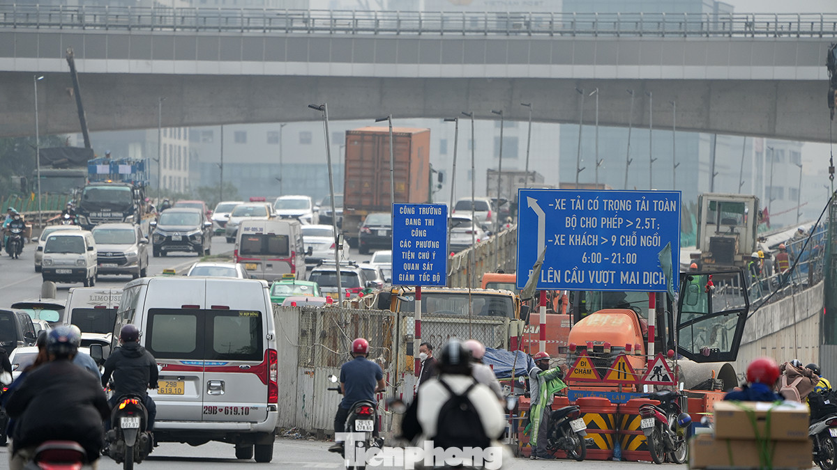 Công trình sẽ bảo đảm thúc đẩy thông thương, vận tải hành khách, hàng hóa giữa trung tâm Hà Nội với khu vực phía Bắc và vùng lân cận. Công trình sẽ bảo đảm thúc đẩy thông thương, vận tải hành khách, hàng hóa giữa trung tâm Hà Nội với khu vực phía Bắc và vùng lân cận.