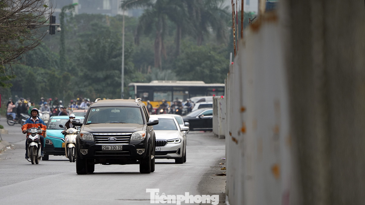 Công trình sẽ bảo đảm thúc đẩy thông thương, vận tải hành khách, hàng hóa giữa trung tâm Hà Nội với khu vực phía Bắc và vùng lân cận. Công trình sẽ bảo đảm thúc đẩy thông thương, vận tải hành khách, hàng hóa giữa trung tâm Hà Nội với khu vực phía Bắc và vùng lân cận.
