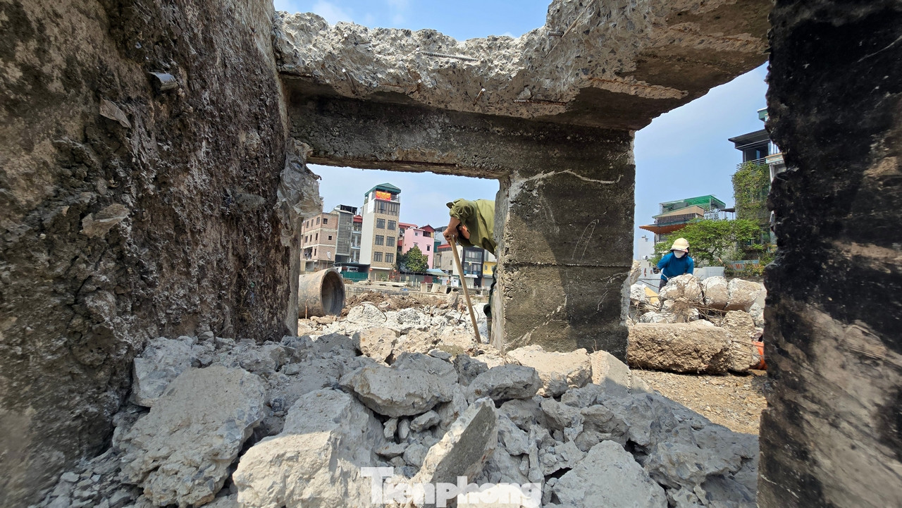 Cho đến nay dự án vẫn chưa thể hoàn thành, nguyên nhân của việc chậm là vướng mắc trong khâu giải phóng mặt bằng.