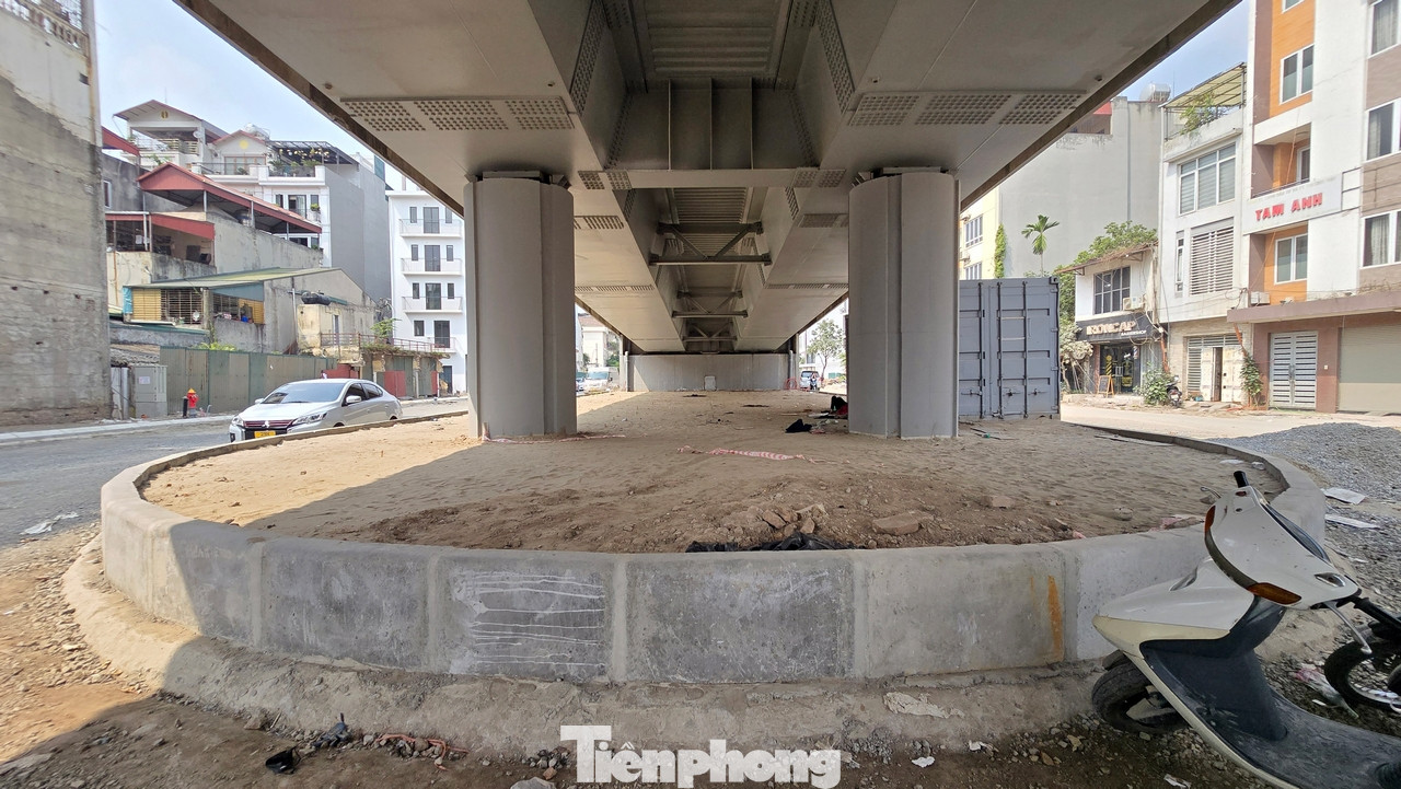 Toàn tuyến dài 1,5 km, rộng 40 m với tổng mức đầu 1.200 tỷ đồng, trong đó hơn một nửa dành cho giải phóng mặt bằng, hỗ trợ tái định cư.